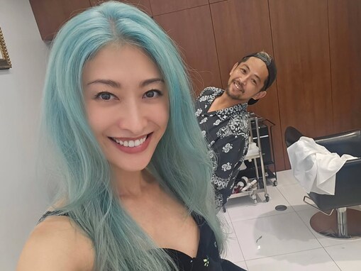 「ディズニーに出てきそう」山田優、新しい髪色に絶賛の声「カッコイイとしか言えない」「アリエルみたい」