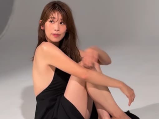 「まるでモデルじゃん」元NHK美人アナ、圧巻スタイル際立つ大胆肌見せショット公開！ 「攻めますねぇ」