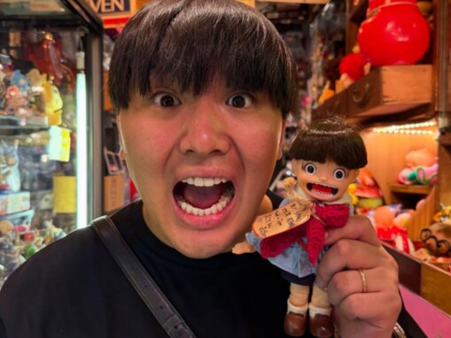 「俺売られてた…」がーどまん、そっくりな人形を発見し驚きの声！ 「こんな似てることある」「瓜二つ」