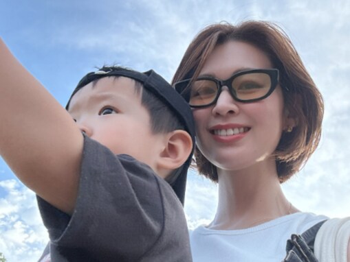 「笑った顔の目と鼻そっくり」木村沙織、息子とのツーショットに反響「お母さん似かな」「大きくなったね」