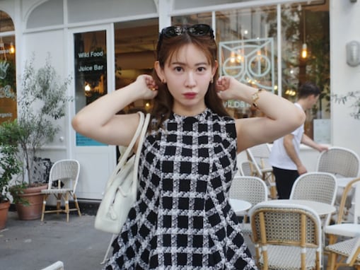 「ムチムチがたまらん」小嶋陽菜、美ボディ際立つスタイルにファンもん絶！ 「気絶します」「保存級」