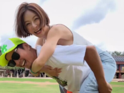 宮崎麗果、“夫の推し活”動画に反響「愛情たっぷり」「最高な夫婦であり最高な家族でもありますね」