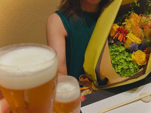 「涙が出ました」つるの剛士、50代美人妻と結婚23年目突入！ 「愛だなー」「毎年この投稿で感動します」