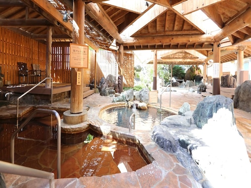 【楽天トラベルスーパーSALE】「那須温泉 ホテルサンバレー那須」が今だけ特別価格に！3種類の温泉や流れる温水プールを堪能【9月5日】