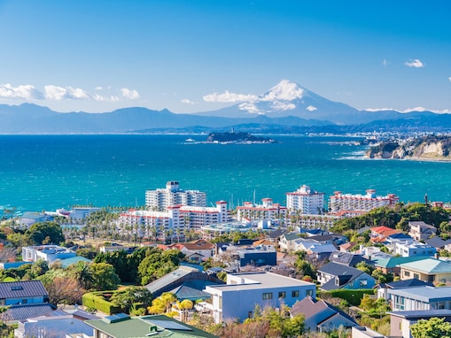 神奈川県民が選んだ「街の幸福度が高い自治体」ランキング！ 2位「逗子市」、1位は？【2025年最新】