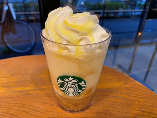 【スタバ新作】「洋なし 生キャラメル フラペチーノ」を実食！ ラ・フランスのシャキシャキ感がクセになる