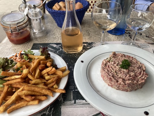 日本人が驚く、フランス家庭の「質素すぎる夕食」。夜は料理を絶対に頑張らない理由