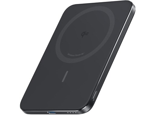 【Amazonベストセラー1位】Anker「ケース型モバイルバッテリー」は持ち運びにも便利な1台