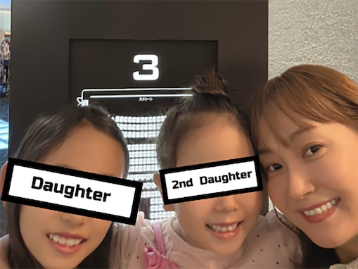 「口元がミキティそっくりー！！」藤本美貴、娘2人との自撮りショットに「美人さん～！」の声