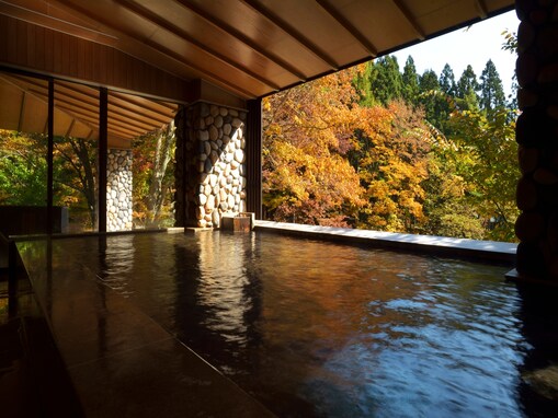 【楽天トラベルスーパーSALE】「花巻温泉郷 新鉛温泉 結びの宿 愛隣館」が今だけ特別価格に！ 四季折々の自然とともに過ごす癒しの宿【9月16日】