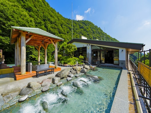 【楽天トラベルスーパーSALE】「箱根湯本温泉 天成園」が今だけ特別価格に！ 天空露天風呂で湯浴み三昧【9月16日】