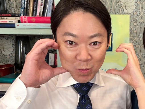 「心臓飛び出るとこやった笑」阿部サダヲ、32歳年下俳優とのラブラブショットに「幸せのお裾分けありがとう」