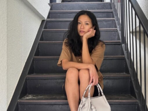 「何をやってもサマになりますね」榮倉奈々、すっぴん風？ 美脚が際立つナチュラルショットに反響「きれい」