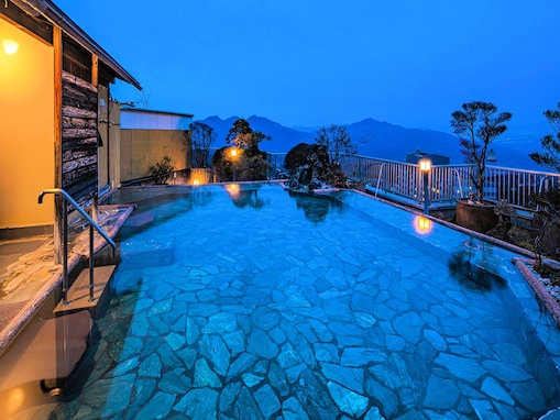 【楽天トラベルセール】「伊香保温泉 和心の宿 大森」が今だけ特別価格に！ 石段街を眺める絶景露天と心温まるおもてなし【9月29日】