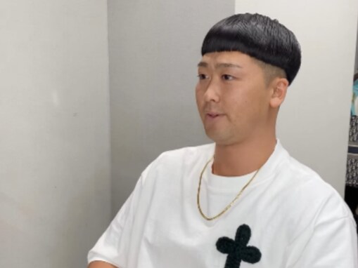 「目から光りが失われている…」“巨人で大活躍中”イケメン選手の髪形が…「クレラップにされてて草」