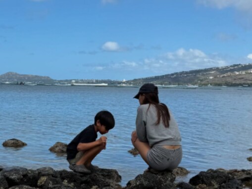 長谷川潤、息子の11歳誕生日に親子ショット公開「本当に幸せオーラが伝わってきます」「可愛すぎる」