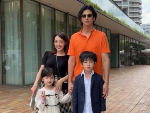 川崎希、美男美女大集合の家族顔出しショット公開！ プライベートの様子を明かす「よくがんばりました〜」