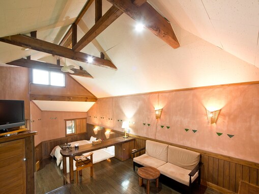 【楽天トラベルセール】「くじゅう高原温泉 レゾネイトクラブくじゅう」が今だけ特別価格に！ 満天の星と天然温泉で癒しの時間【10月2日】