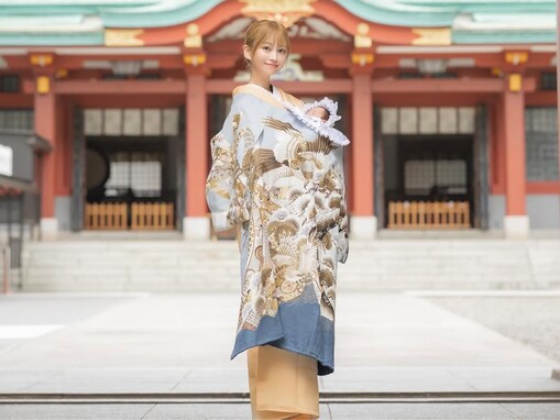 「泣ける」愛沢えみり、“息子のお宮参り”ショット公開「天女みたいに美しい」「奇跡のイケメン」