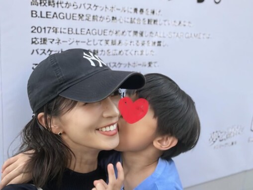 「かあちゃん、カッコよ！！」安田美沙子、次男とのデートショットに「息子さんも嬉しいですよね」の声！