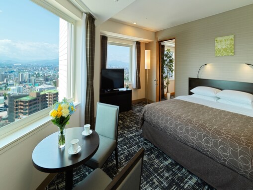 【楽天トラベル売れ筋1位】「ホテルエミシア札幌」は札幌の夜景と美食を満喫できる高層ホテル【10月6日】