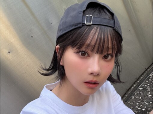 「えええ、黒髪？！」重盛さと美、イメチェン姿に反響！ 「50歳くらいまでこの可愛さをキープしそう」