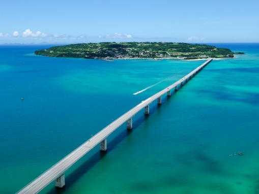 秋に行きたい「沖縄県の絶景ドライブスポット」ランキング！3位「古宇利大橋周辺ルート」、同率1位は？【2025年調査】