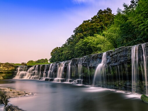秋に行きたい「兵庫県の穴場秘境」ランキング！ 2位「黒滝（養父市）」を抑えた1位は？ 【2025年調査】