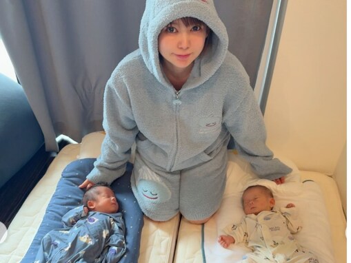 「将来イケメンになりそう」中川翔子、『ドラクエ』の生みの親からプレゼントに感激！ 双子ショット公開