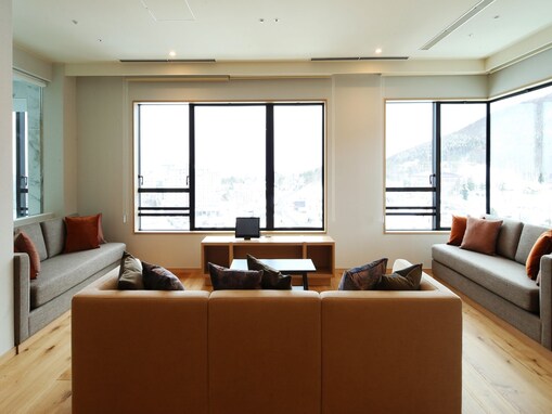 【楽天トラベル売れ筋1位】「草津温泉 ホテル櫻井」は毎晩開催の湯もみショーが人気【10月22日】