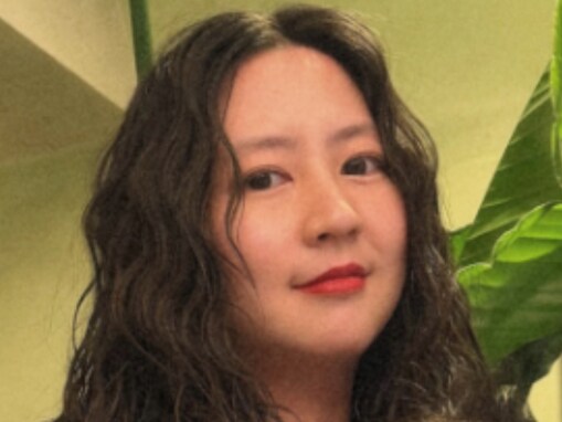 河北麻友子、第2子出産を親子ショットで報告！ 「赤ちゃん可愛い」「イッテQ楽しみに待ってます」