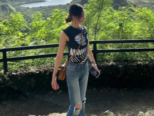 中島美嘉、穴開きトップス姿のプライベート“旅の思い出”公開「綺麗すぎる景色と綺麗すぎる美嘉さん」