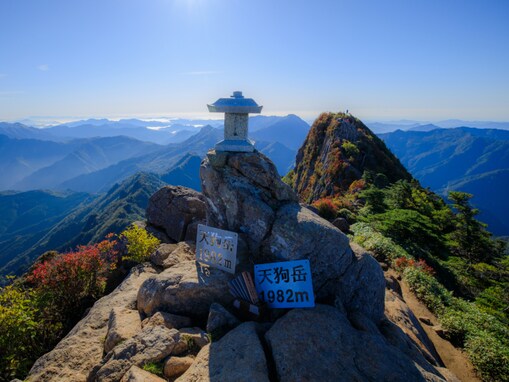 秋に行きたいと思う「愛媛県の絶景スポット」ランキング！ 2位「石鎚山」、1位は？ 【2025年調査】