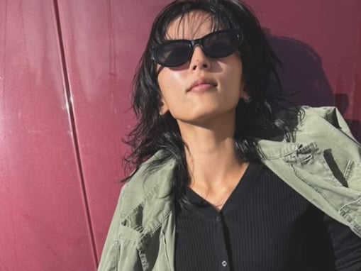 元E-girls・藤井萩花、おなかのタトゥーを惜しみなく見せた姿を披露！ 圧巻スタイル際立つ姿も