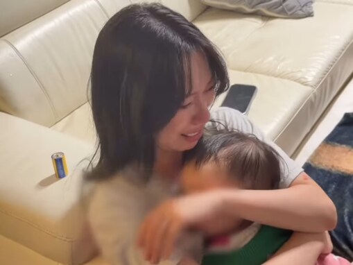 「全ママが大号泣」美人YouTuber、娘との感動の瞬間を公開！ 「永久保存」「涙なしには見れない」