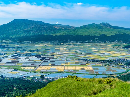 「老後に住みたい」と思う熊本県の市ランキング！ 2位「阿蘇市」を抑えた1位は？ 【2025年調査】