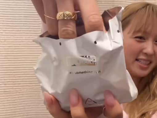 「奇跡起きた!!」Dream Ami、フィギュア開封動画で神引き！ 「強運アミさん」「引きが良すぎる」