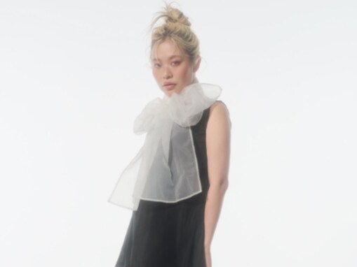 「めっちゃモデル体型やん」エルフ荒川、『普段とは一味違う』姿に変身！ 「CHARAちゃんかと」