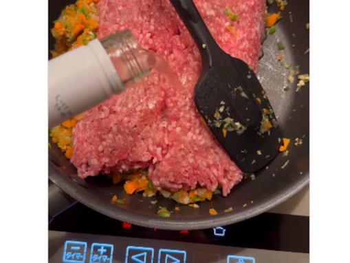 「うまそ」木下優樹菜、野菜たっぷり“ユキナ飯”公開！ 「健康に良さそう」「体に優しい」