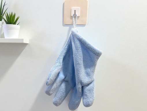 【ダイソー】時短と節約を両立！ 「速乾ヘアドライ手袋」がSNSでバズったワケ