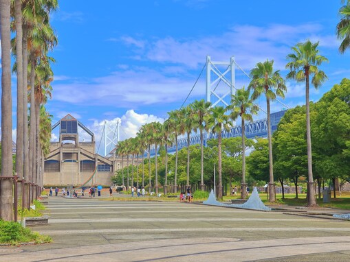 【香川県】「写真で見るのとはまったく違う…」道の駅「瀬戸大橋記念公園」の魅力とは？ 瀬戸内海を一望できる