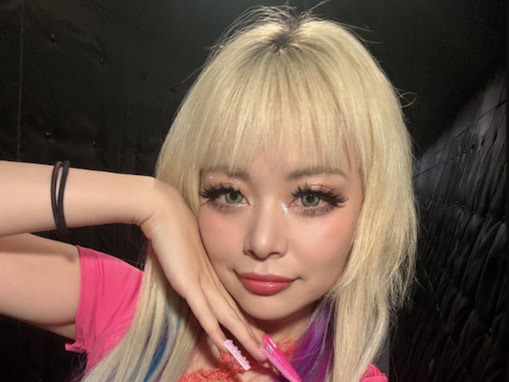 「普段も可愛いけどこれはヤバすぎ」エルフ荒川、イメチェン最新ヘアにファン歓喜！ 「激盛れ案件」