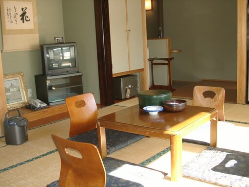 【楽天トラベルセール】「渋温泉 月見の湯 山一屋」が今だけ特別価格に！ 信州の味覚と湯めぐりを愉しむ温泉宿【11月5日】