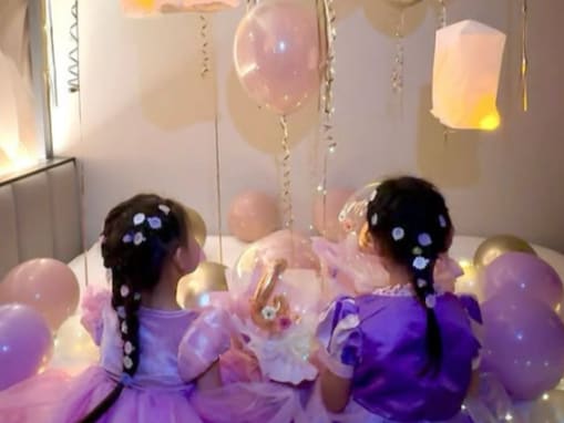 板野友美、娘が“プリンセス”に！ 愛情こもったバースデーの様子公開「お姫様やん！！可愛すぎ」「天使すぎる」
