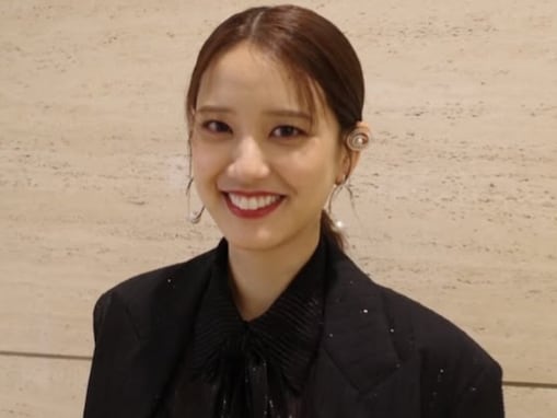 「スタイル異次元だな」山崎紘菜、圧巻の美脚に反響「何食ったら、そんなに脚長くなるの？」「脚エグいくらい長すぎ！」