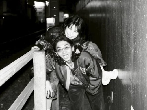 「錦糸町婚だ」柄本時生、「ゲスの極み乙女」ドラマーと結婚！ 「お写真がとんでもなく素敵」「お似合い」