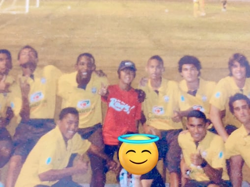 「隣がネイマールと知ったのは10年以上後」人気TikToker、驚愕の過去写真を公開！ 「すごすぎwww」