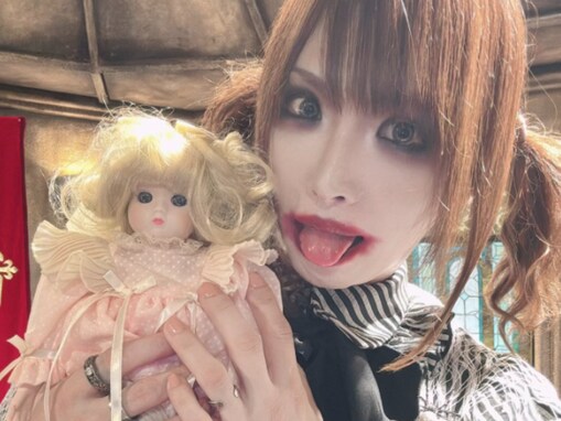 V系バンドマン、「サラリーマン時代からのビフォーアフター」ショットを公開！ 「とても胡散臭いです」