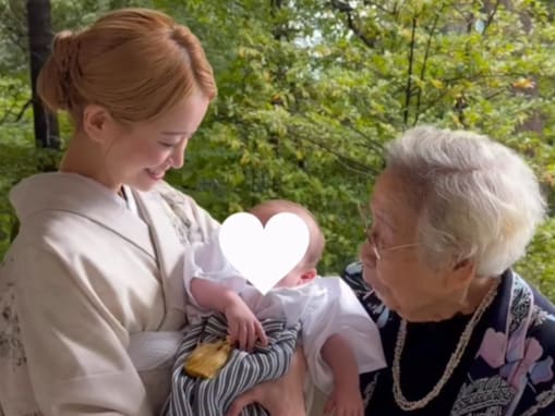 「長生きしてね」愛沢えみり、子ども＆祖母とのプライベートショット公開「ほっこりだ」「幸せ一杯」
