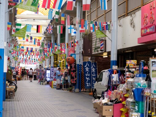 好き&行ってみたい「沖縄県の商店街・市場」ランキング！ 2位「ユーグレナモール」、1位は？ 【2025年調査】